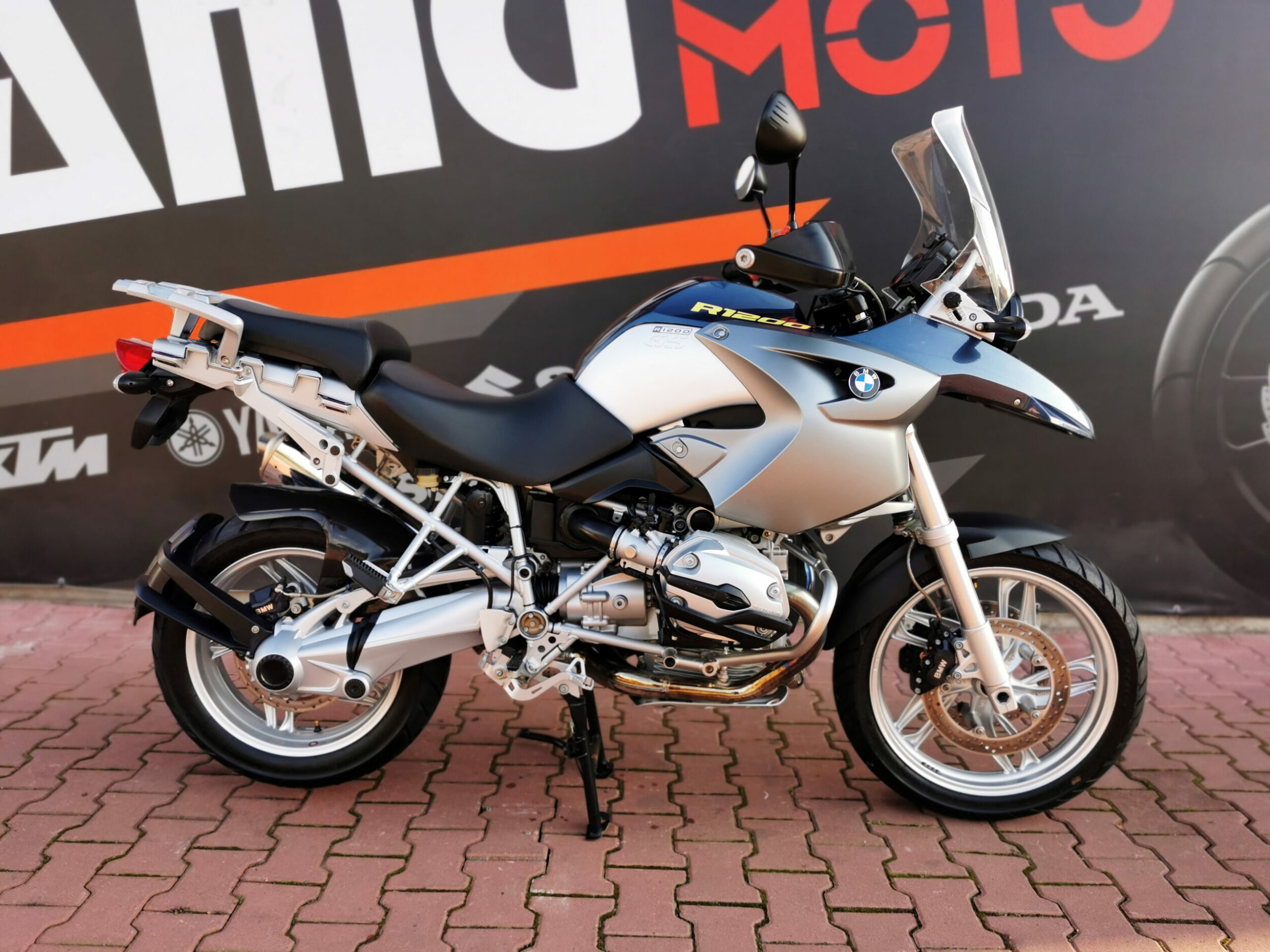 Read more about the article BMW R1200 GS