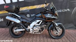 Read more about the article Suzuki DL 650 – 11 900 zł