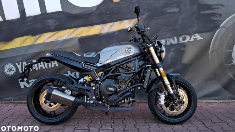 Benelli Leoncino 800