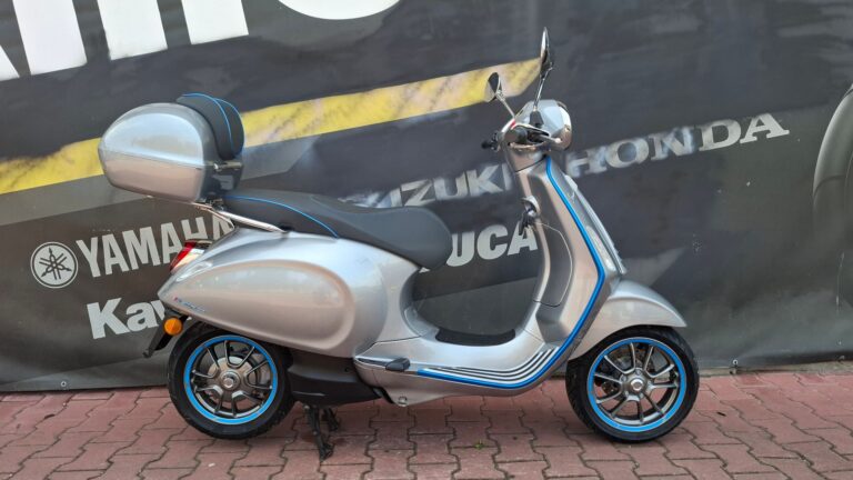 Piaggio Vespa Elettrica 70 km/h 2021