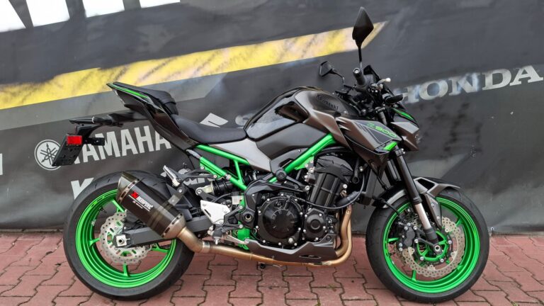 Kawasaki Z 900 2023