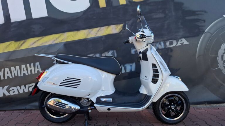 Piaggio Vespa 2022